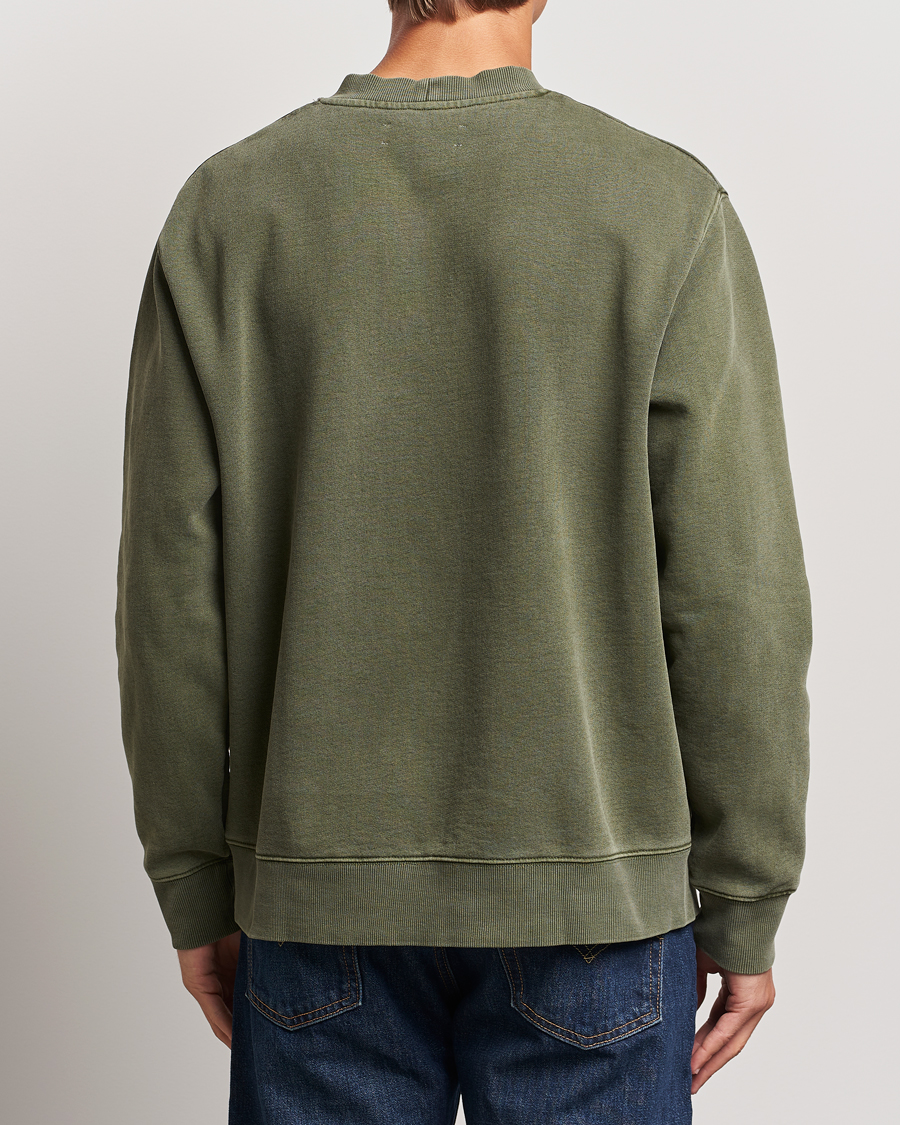 Men | Sweaters & Knitwear | Samsøe Samsøe | Pigment Dyed Crew Neck Sweatshirt Forest Night