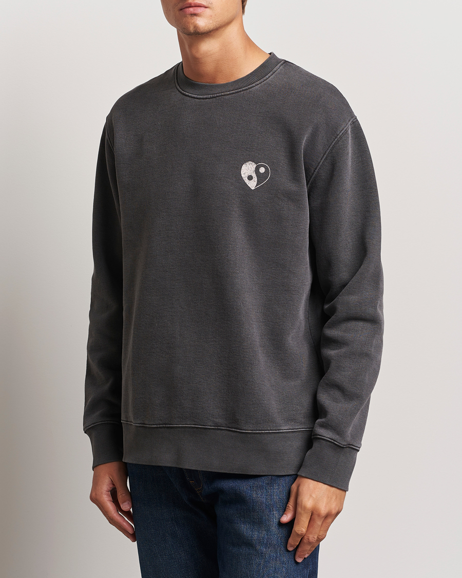 Men | Sweaters & Knitwear | Samsøe Samsøe | Poetry Printed Crew Neck Sweatshirt Black Balance