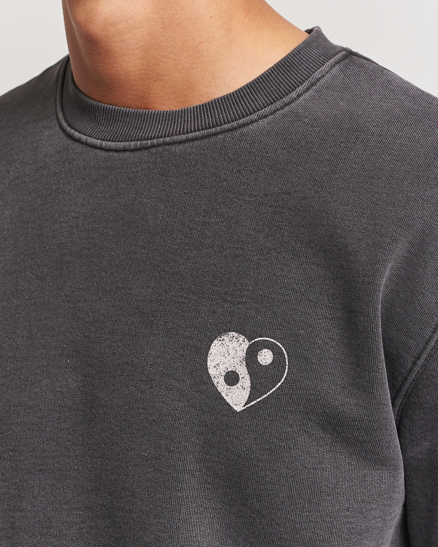 Men | Sweaters & Knitwear | Samsøe Samsøe | Poetry Printed Crew Neck Sweatshirt Black Balance