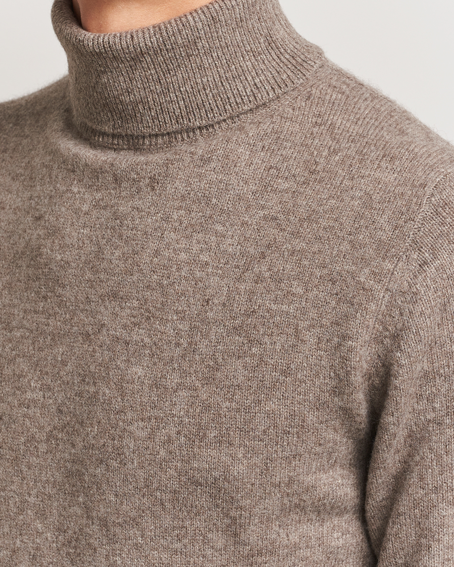Men | Sweaters & Knitwear | Stenströms | Knitted Yak/Merino Rollneck Brown