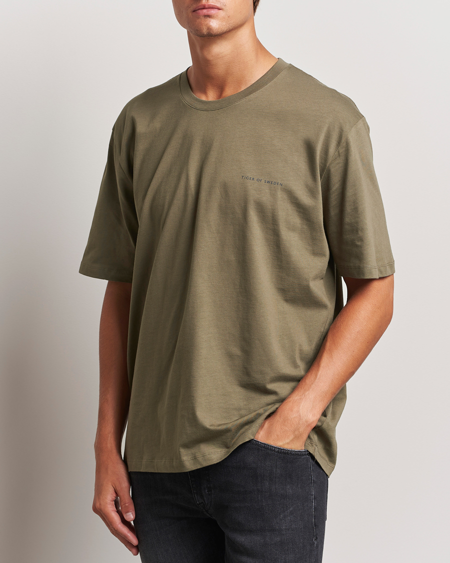 Men | T-Shirts | Tiger of Sweden | Pro Cotton Logo T-Shirt October Sage