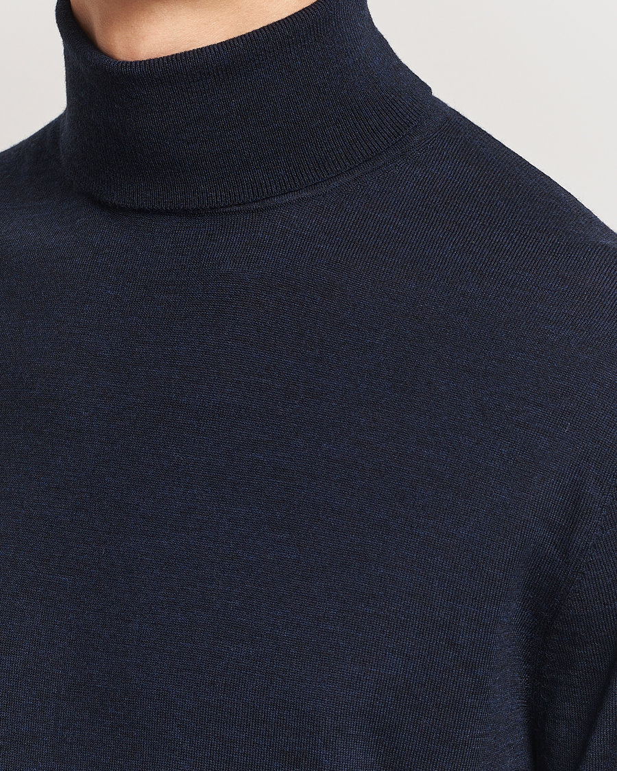 Men | Sweaters & Knitwear | Tiger of Sweden | Nevile Extra Fine Merino Polo Light Ink