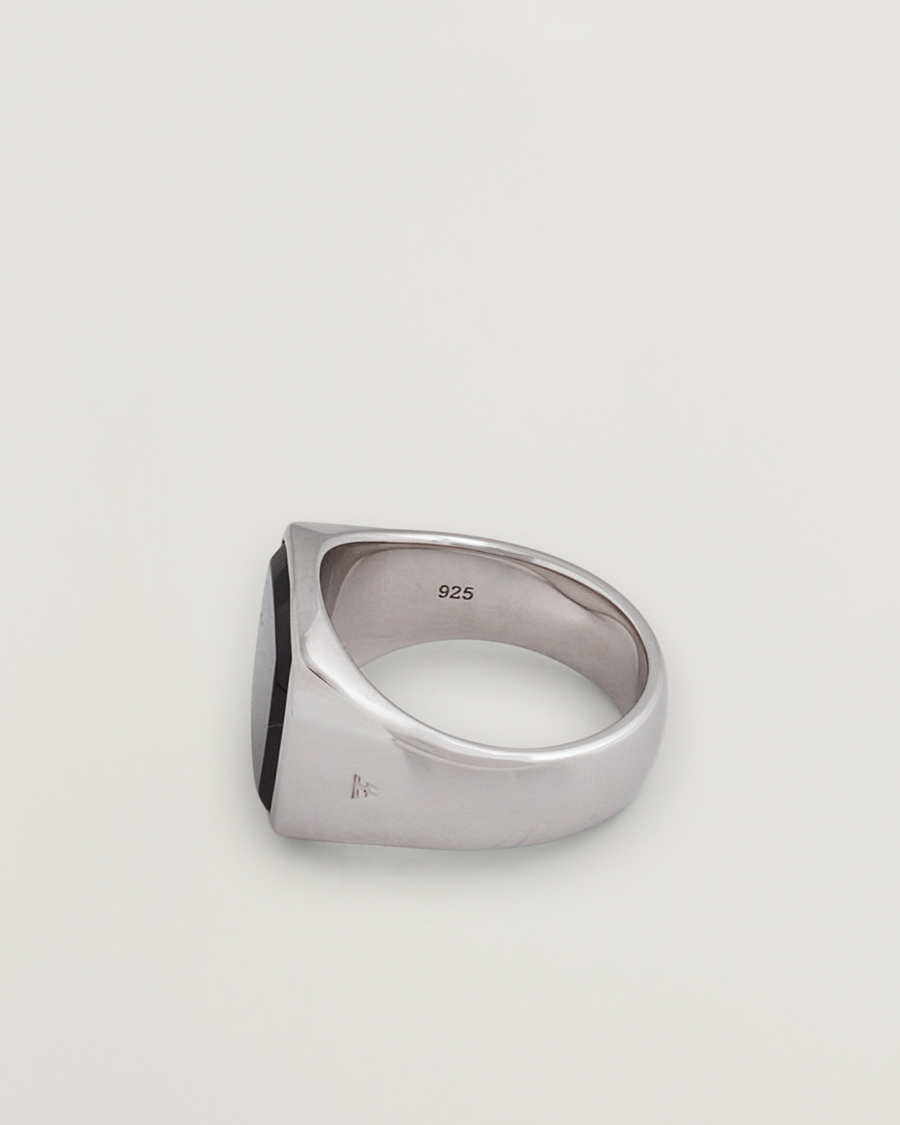 Men | Jewellery | Tom Wood | Cushion Polished Black Onyx Ring Silver