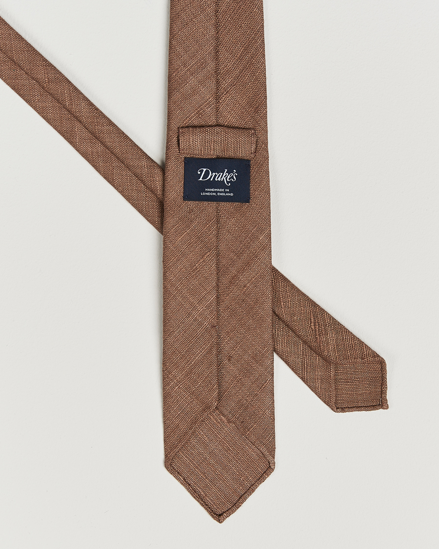 Men | Ties | Drake's | Drake'sSilk Tussah Handrolled TieCoffee