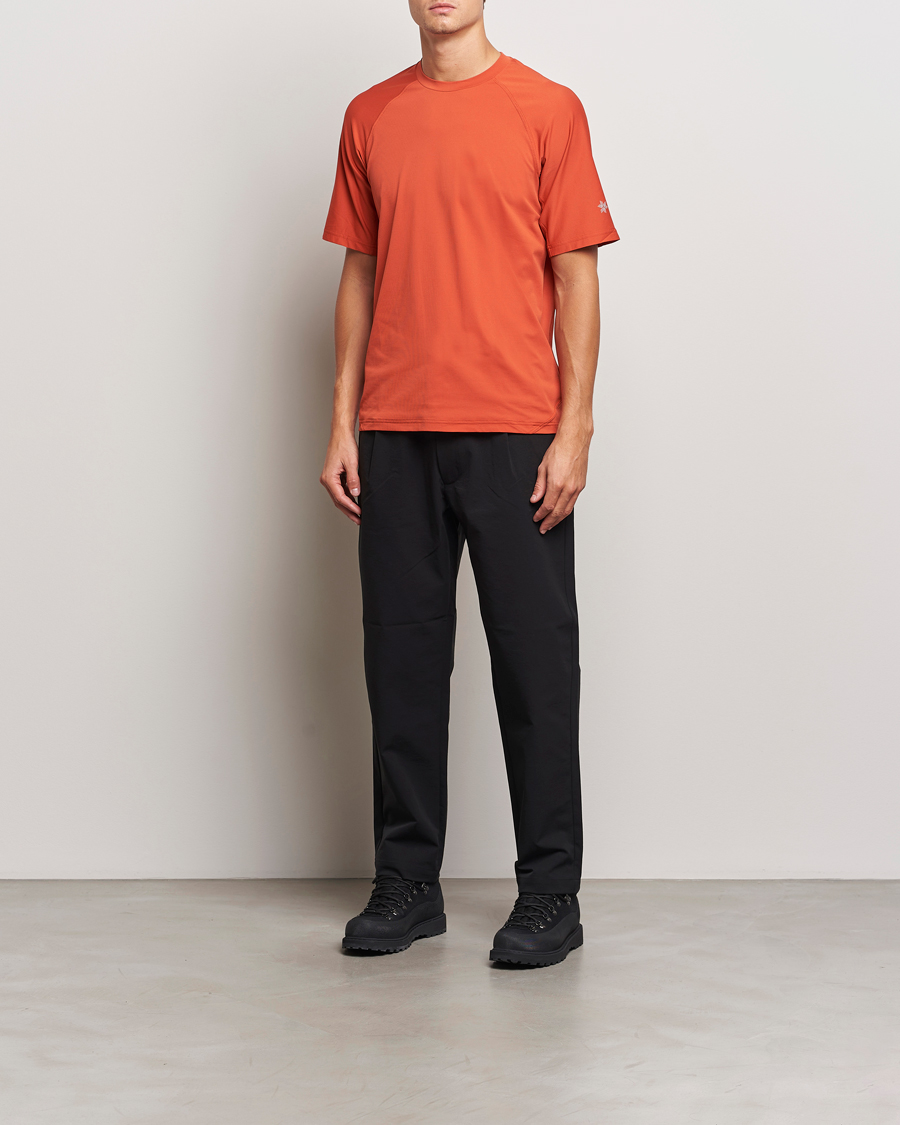 Men | T-Shirts | Goldwin | WF Dry T-Shirt Horizon Red