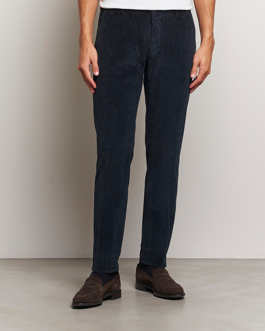 Men | Trousers | Incotex | Slim Fit Leisure Cord Slacks Navy