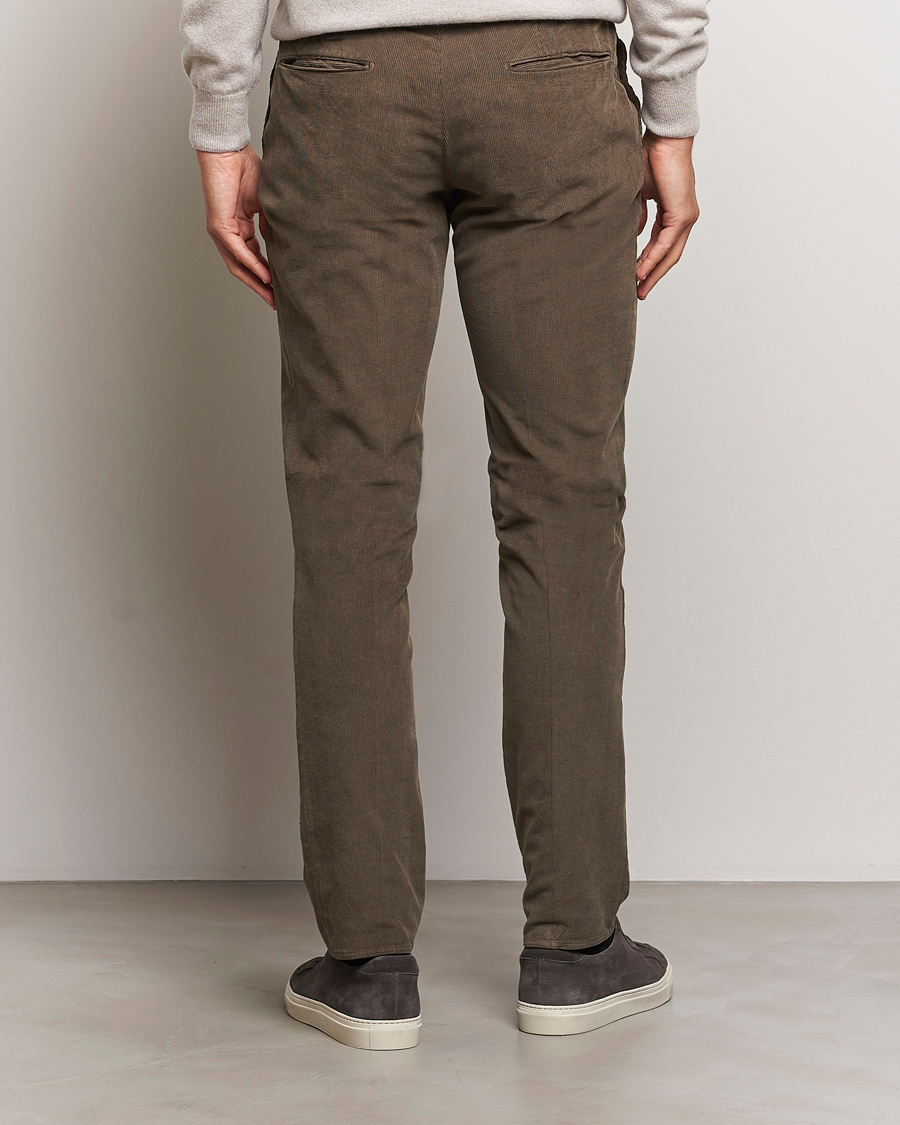 Men | Trousers | Incotex | Slim Fit Baby Corduroy Trousers Brown