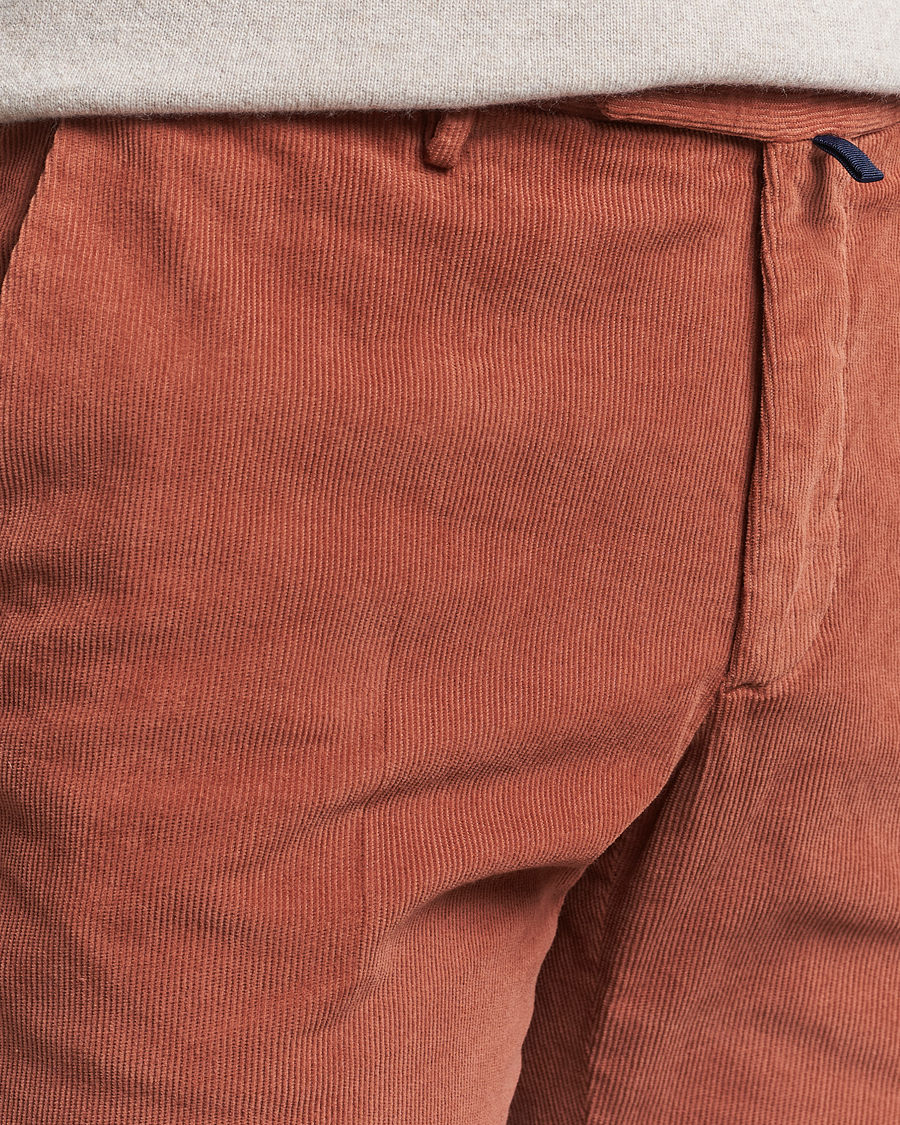 Men | Trousers | Incotex | Slim Fit Baby Corduroy Trousers Vintage Red