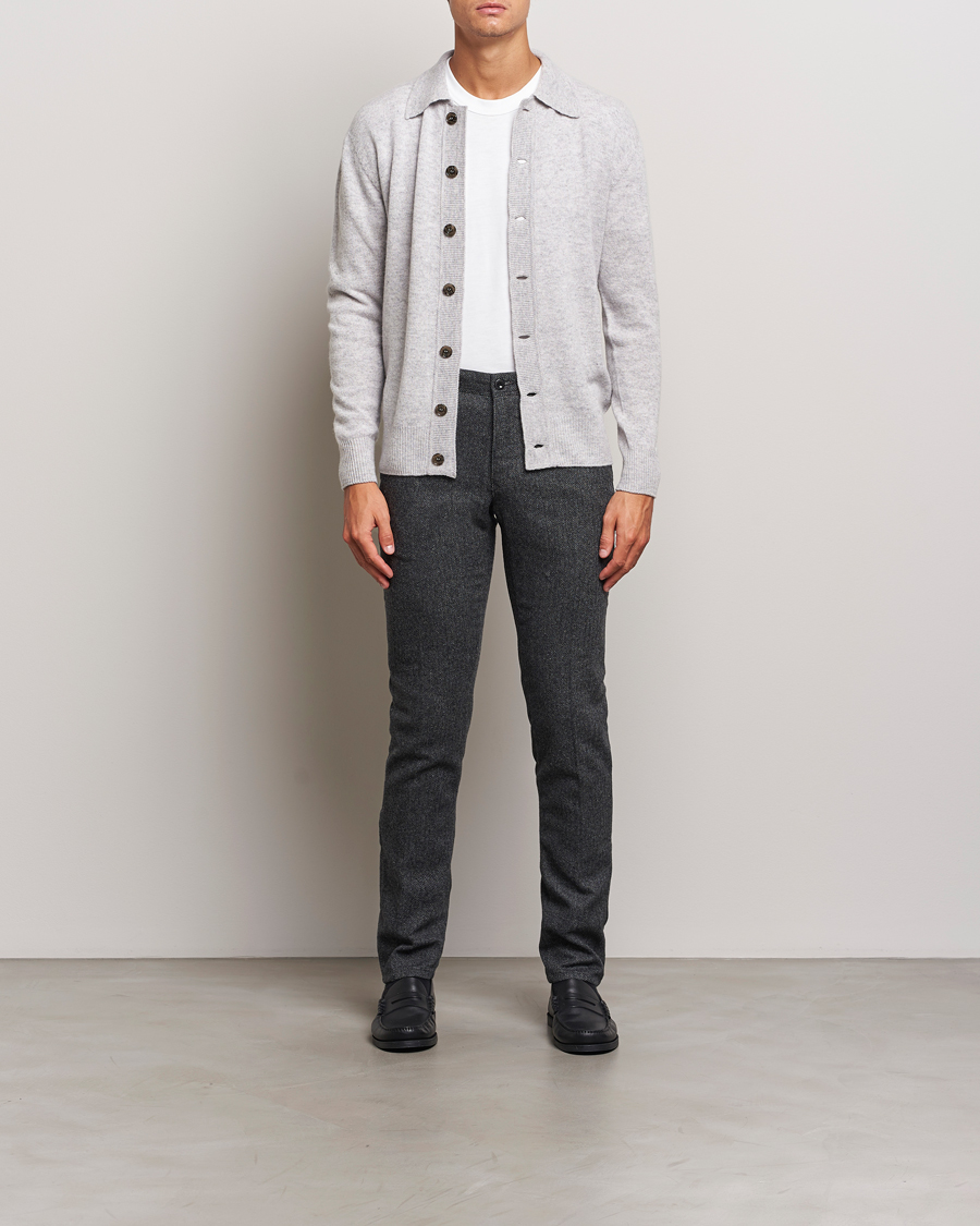 Men | Trousers | Incotex | Slim Fit Washed Wool Stretch Slacks Dark Grey