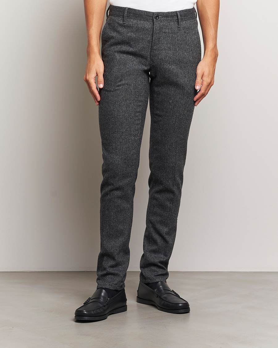 Men | Trousers | Incotex | Slim Fit Washed Wool Stretch Slacks Dark Grey