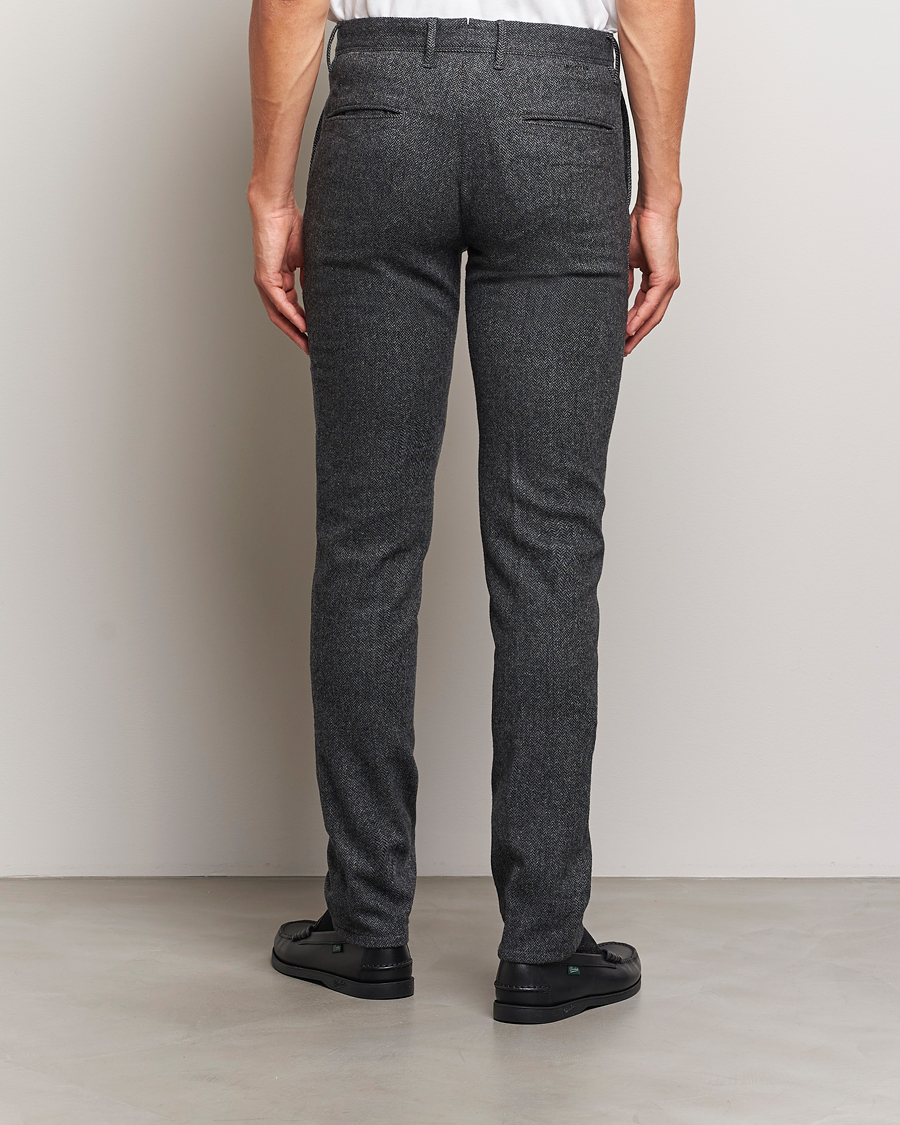Men | Trousers | Incotex | Slim Fit Washed Wool Stretch Slacks Dark Grey
