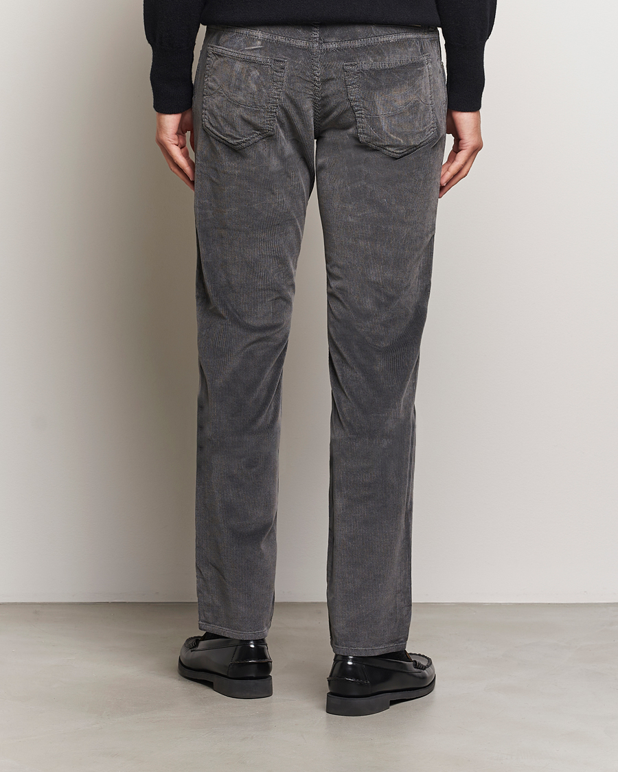 Men | Trousers | Jacob Cohën | Bard 5-Pocket Medium Corduroy Trousers Grey