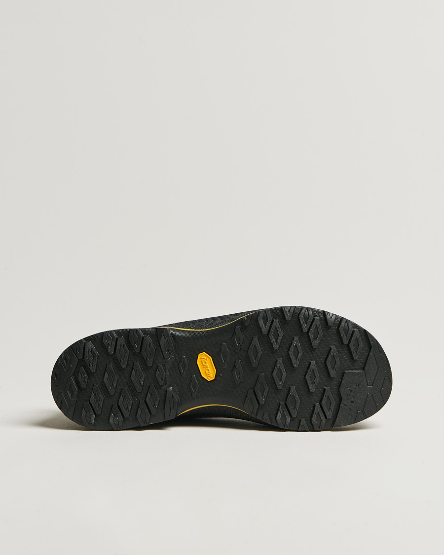 Men | La Sportiva TX4 Evo GTX Hiking Shoes Carbon/Bamboo | La Sportiva | TX4 Evo GTX Hiking Shoes Carbon/Bamboo