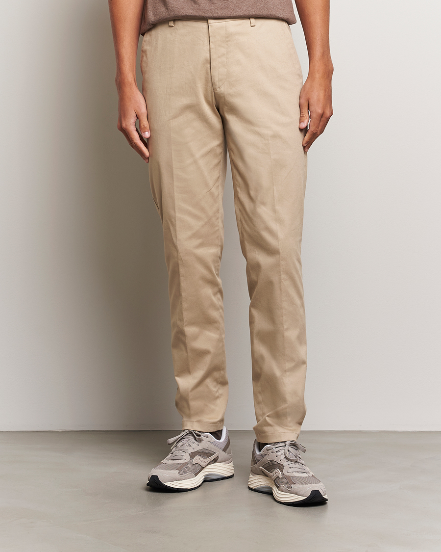 Men | Trousers | LES DEUX | Como Reg Cotton Pants Dark Sand