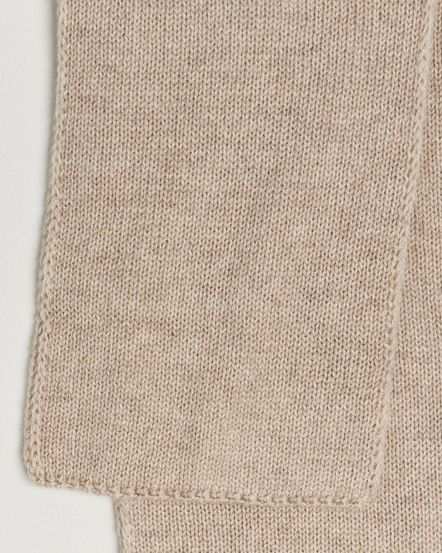 Men | Piacenza Cashmere Short Loop Cashmere Scarf Light Beige | Piacenza Cashmere | Short Loop Cashmere Scarf Light Beige