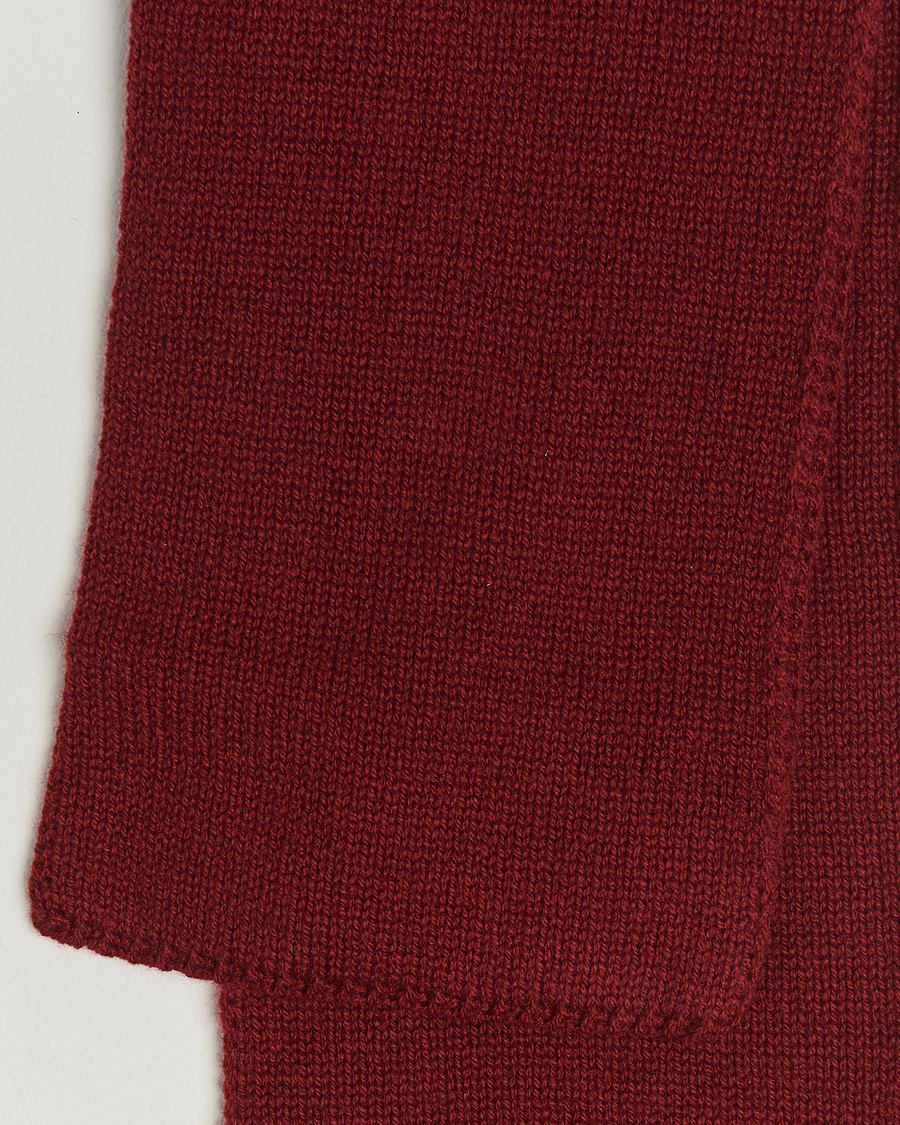 Men | Piacenza Cashmere Short Loop Cashmere Scarf Burgundy | Piacenza Cashmere | Short Loop Cashmere Scarf Burgundy