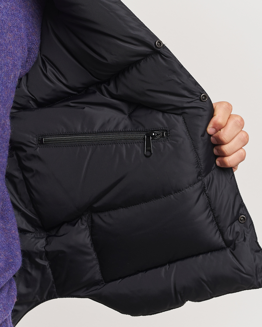 Men | Coats & Jackets | Rocky Mountain Featherbed | Christy Vest Black