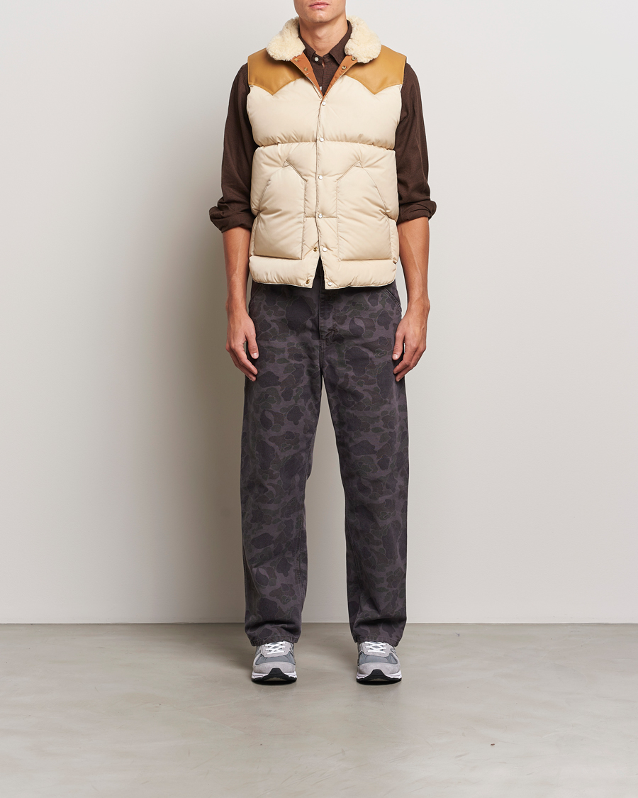 Men | Coats & Jackets | Rocky Mountain Featherbed | Christy Vest Light Beige