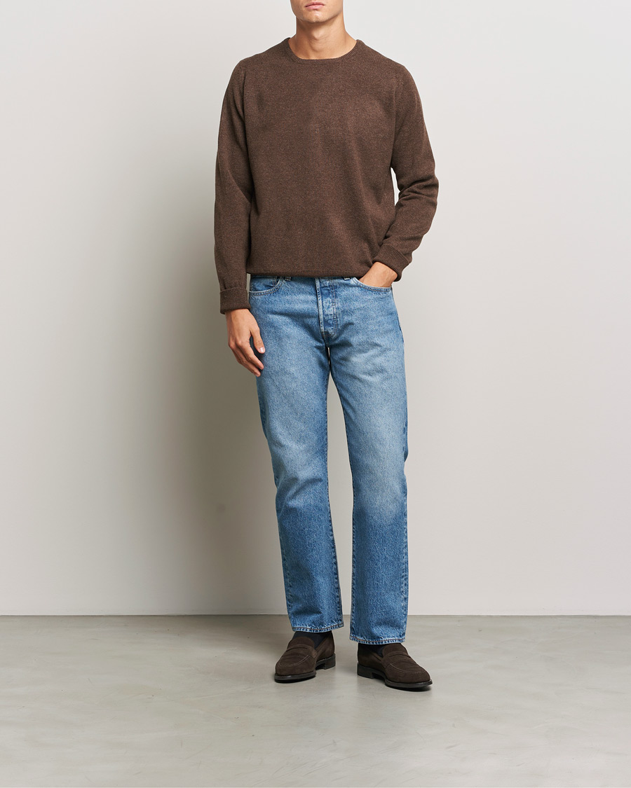 Men | Sweaters & Knitwear | William Lockie | Rob Lambswool Crewneck Mocha
