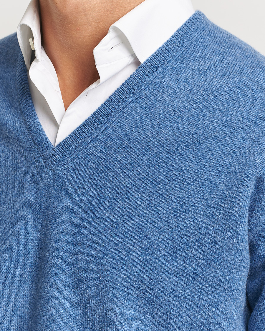 Men | Sweaters & Knitwear | William Lockie | Rob Lambswool V-Neck Clyde