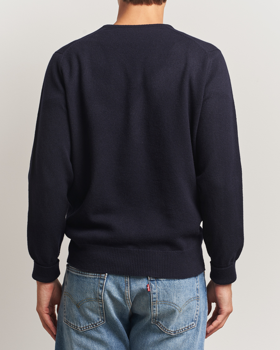 Men | Sweaters & Knitwear | William Lockie | Rob Lambswool V-Neck Navy