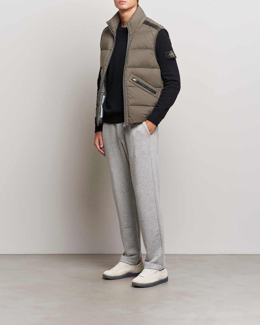 Men | Coats & Jackets | Stone Island | Nylon Down-TC Vest Walnut