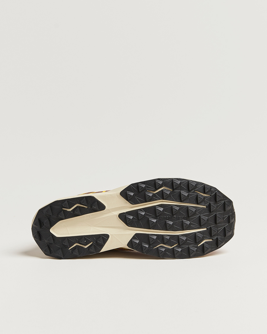 Men | Sneakers | New Balance Running | FuelCell Venym Infield Clay
