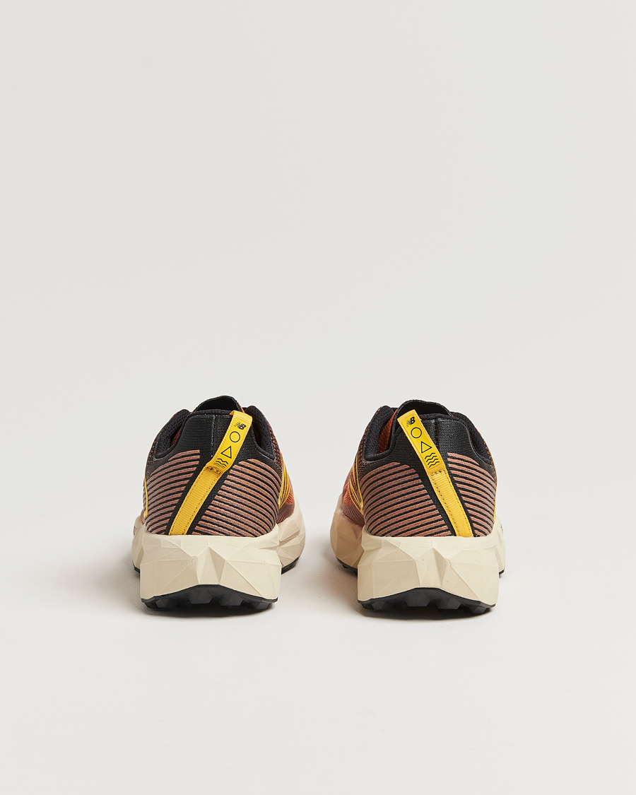 Men | Sneakers | New Balance Running | FuelCell Venym Infield Clay