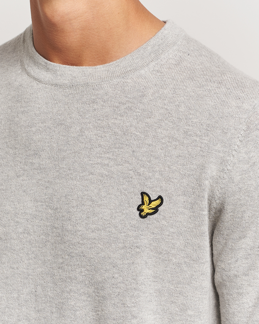 Men | Sweaters & Knitwear | Lyle & Scott | Cotton/Merino Crew Neck Jumper Light Grey Marl
