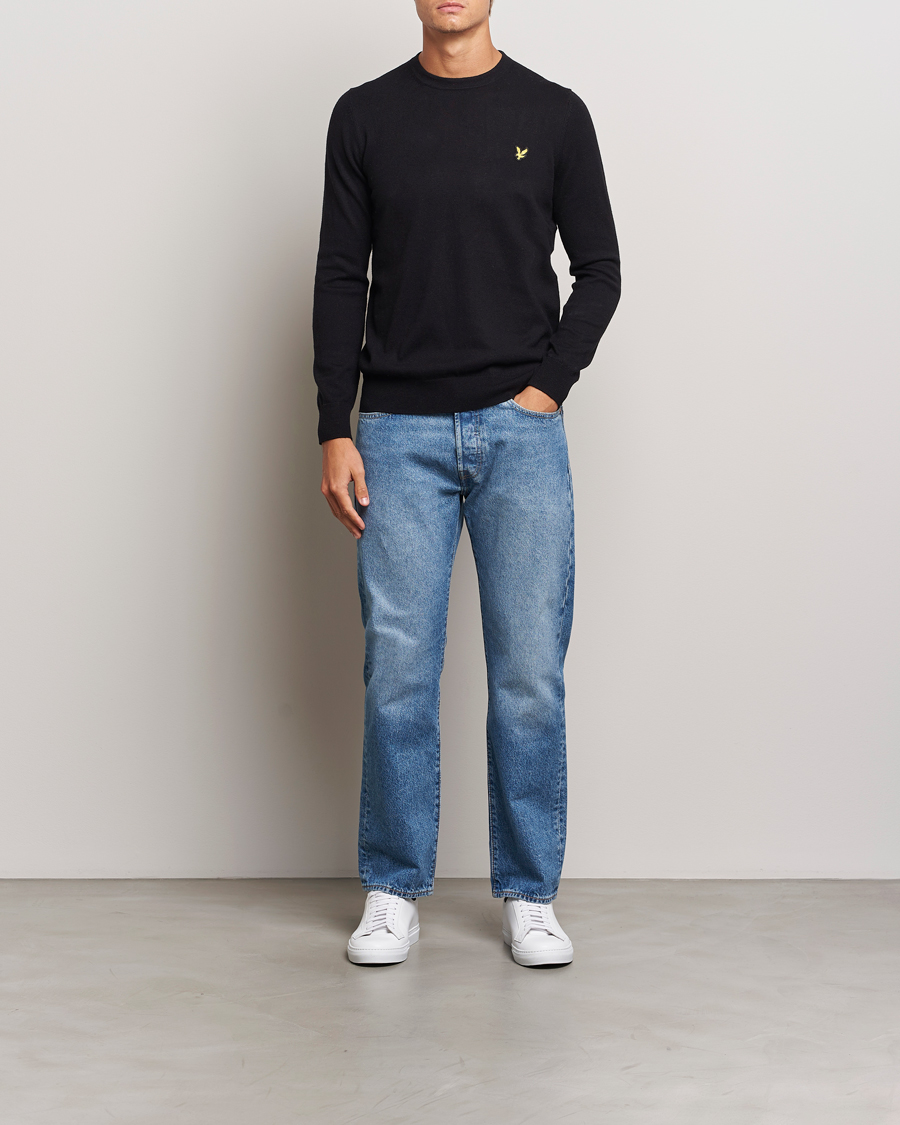 Men | Sweaters & Knitwear | Lyle & Scott | Cotton/Merino Crew Neck Jumper Jet Black