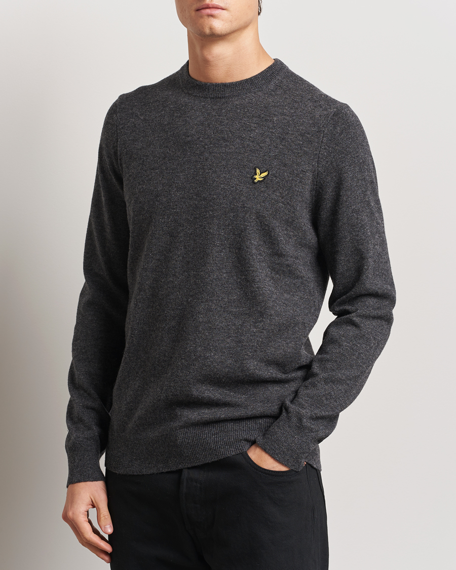 Men | Sweaters & Knitwear | Lyle & Scott | Lambswool Crew Neck Pullover Charcoal Marl