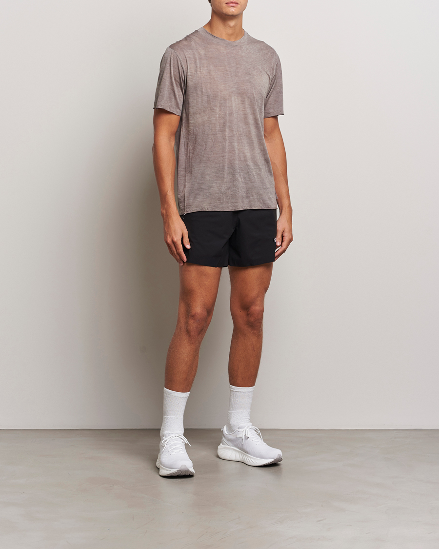 Men | Shorts | Satisfy | PeaceShell 5 Inch Shorts Black