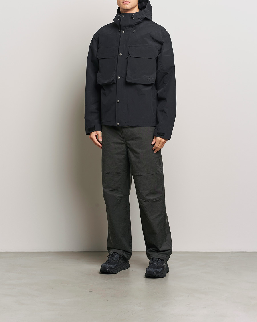 Men | Coats & Jackets | The North Face | M66 Ripstop Rain Jacket Black