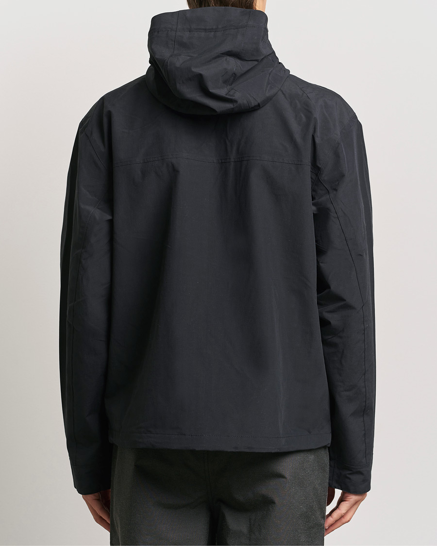 Men | Coats & Jackets | The North Face | M66 Ripstop Rain Jacket Black