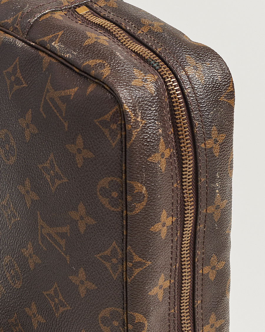 Men | Louis Vuitton Pre-Owned Trousse de Toilette Washbag Monogram | Louis Vuitton Pre-Owned | Trousse de Toilette Washbag Monogram