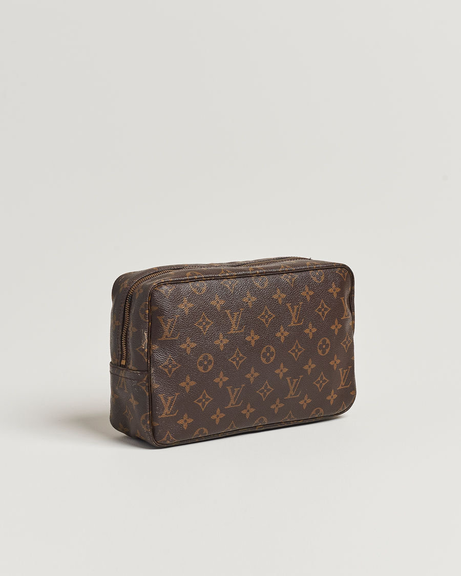 Men | Louis Vuitton Pre-Owned Trousse de Toilette Washbag Monogram | Louis Vuitton Pre-Owned | Trousse de Toilette Washbag Monogram