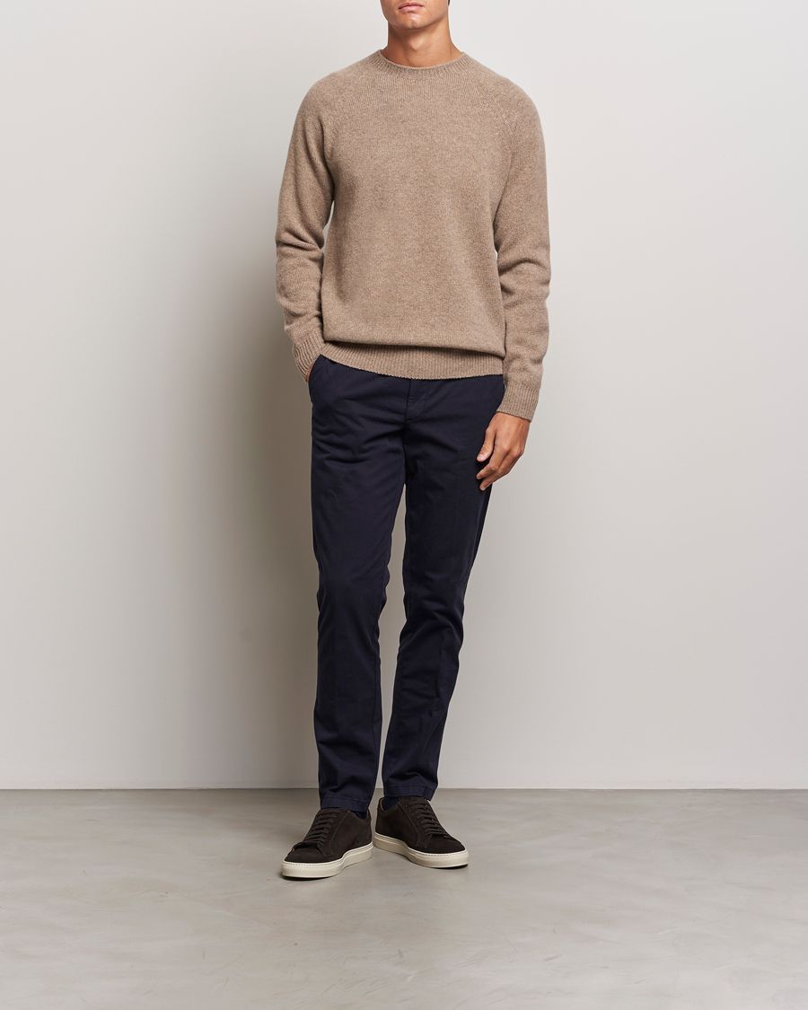 Men | Sweaters & Knitwear | Sunspel | Lambswool Crewneck Sandstone