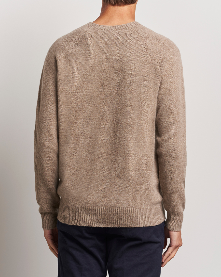 Men | Sweaters & Knitwear | Sunspel | Lambswool Crewneck Sandstone