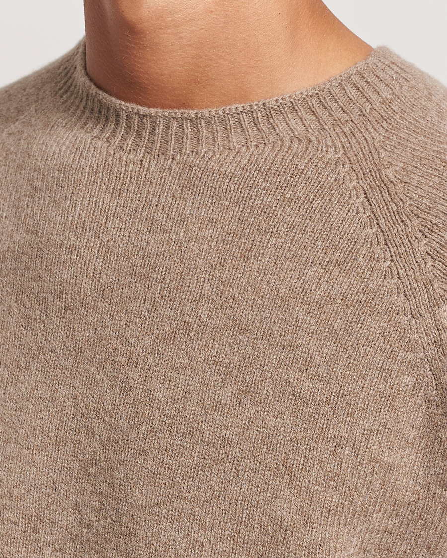 Men | Sweaters & Knitwear | Sunspel | Lambswool Crewneck Sandstone
