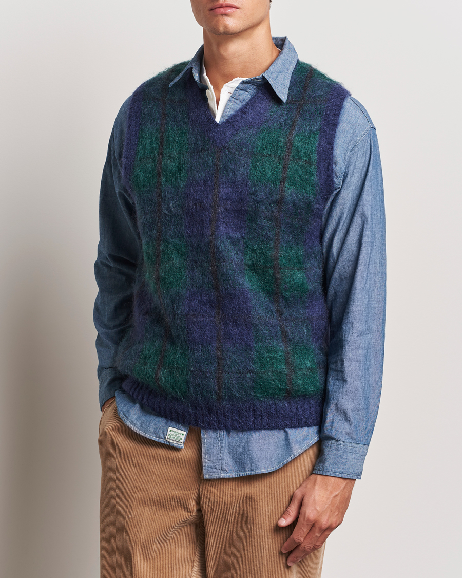 Men | Sweaters & Knitwear | BEAMS PLUS | Mohair Check Vest Navy