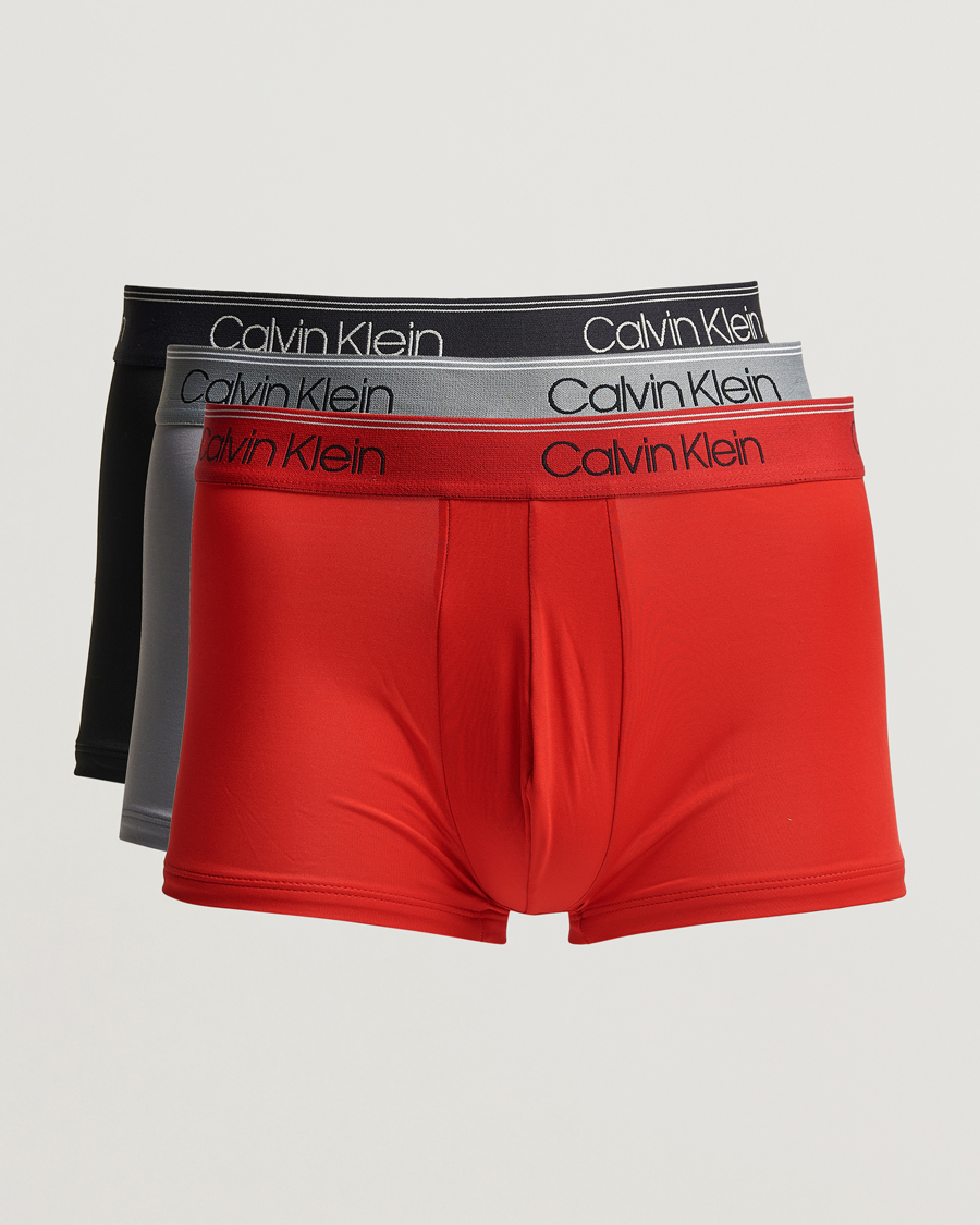 Men | Underwear & Socks | Calvin Klein | 3-Pack Micro Stretch Trunk Red/Grey/Black