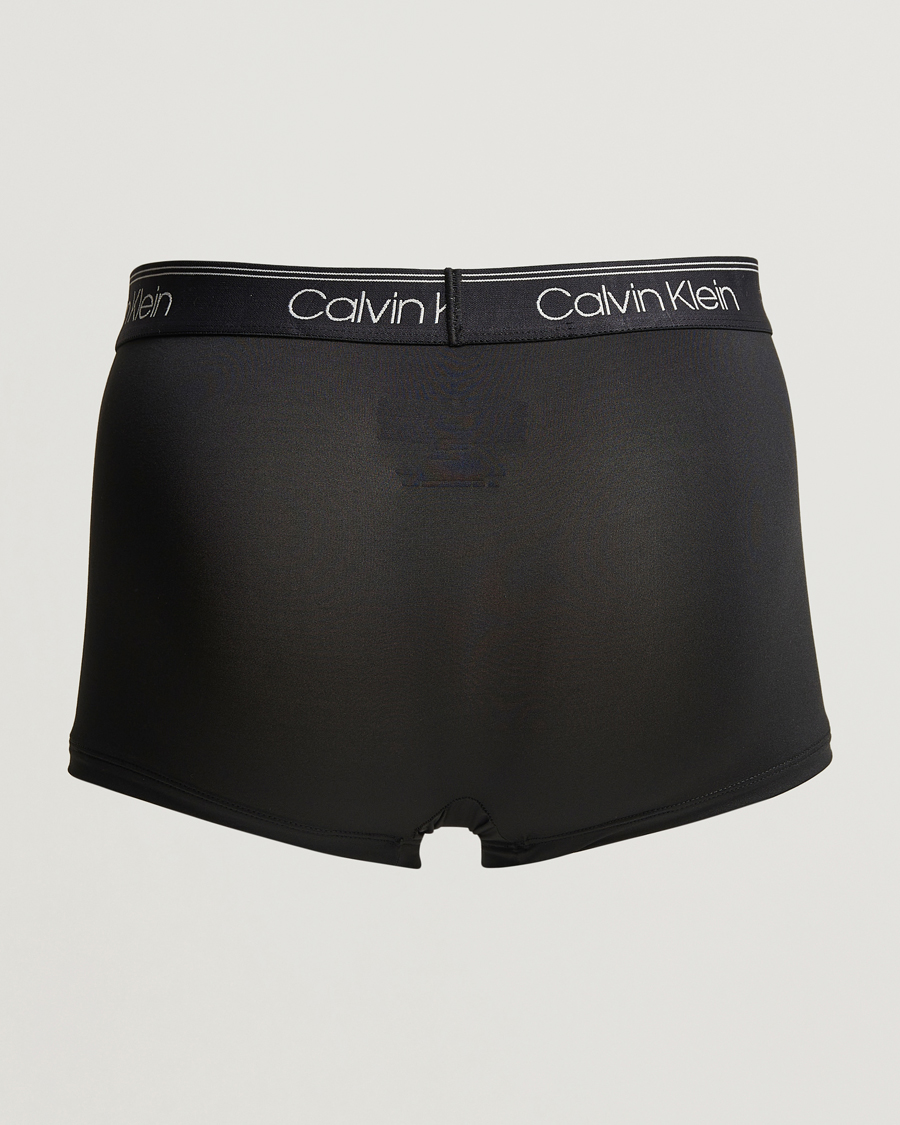 Men | Underwear & Socks | Calvin Klein | 3-Pack Micro Stretch Trunk Red/Grey/Black