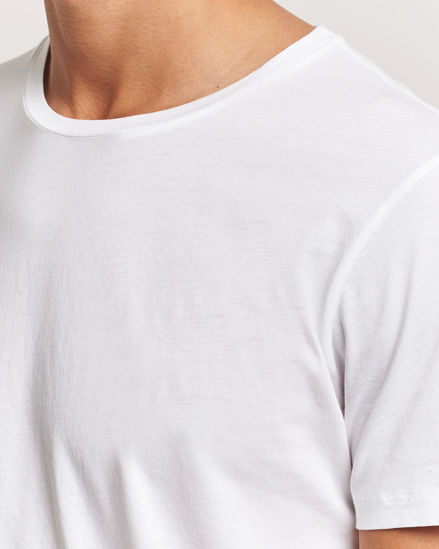 Men | T-Shirts | A Day's March | Lightweight T-Shirt White