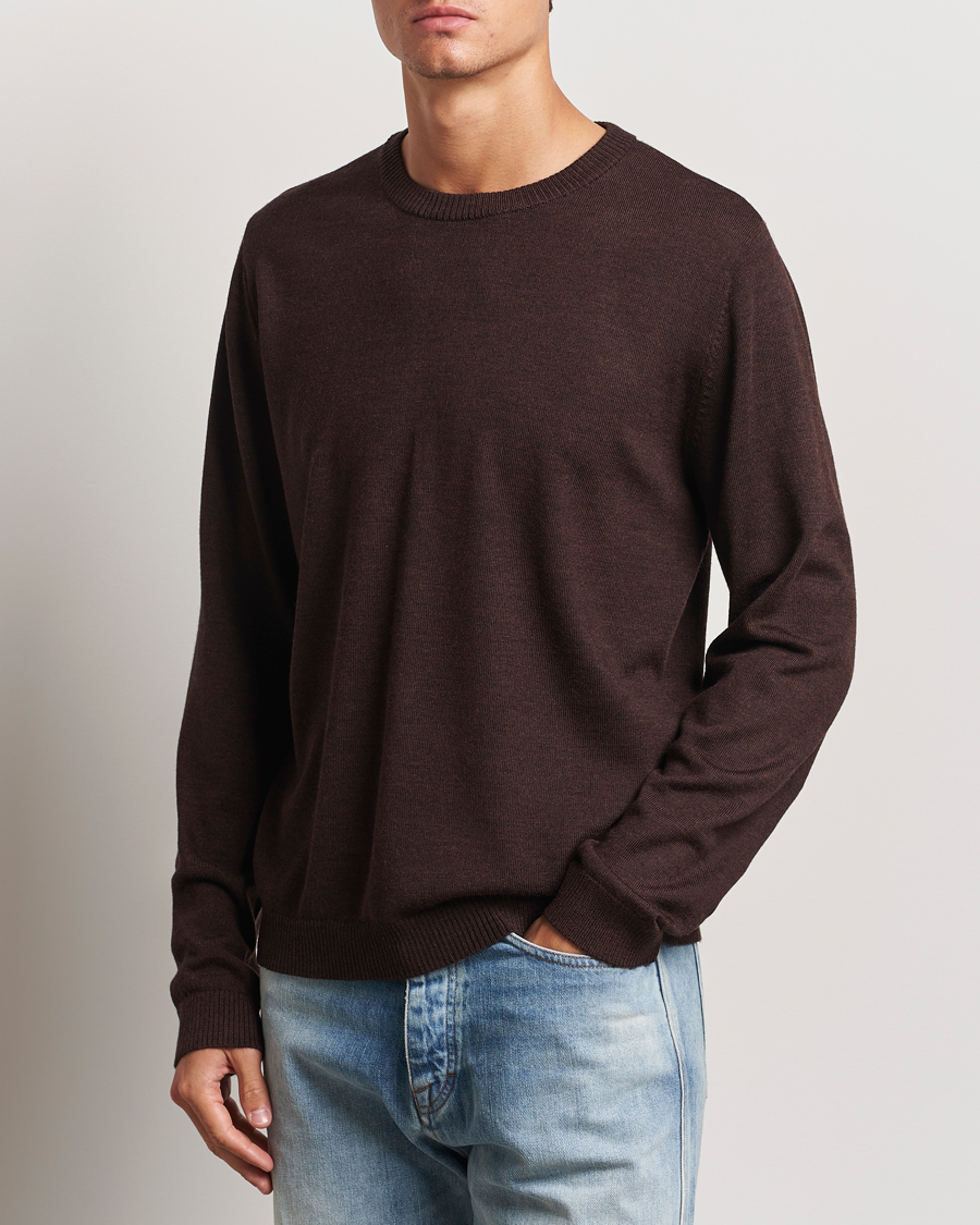 Men | Sweaters & Knitwear | A Day's March | Alagón Merino Crew Dark Brown