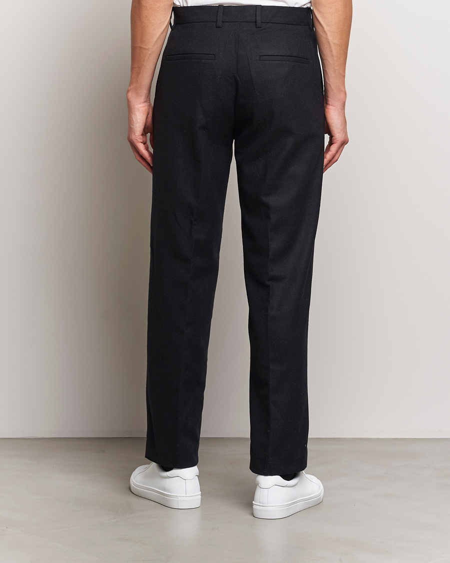Men | Trousers | A Day's March | Gairloch Relaxed Wool Trousers Black