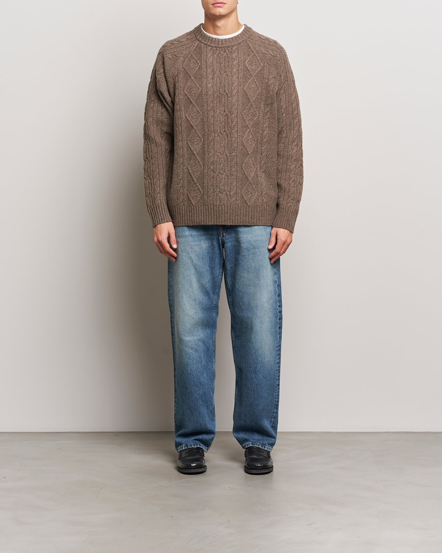 Men | Sweaters & Knitwear | A Day's March | Atlas Aran Knit Lambswool Sweater Dark Taupe