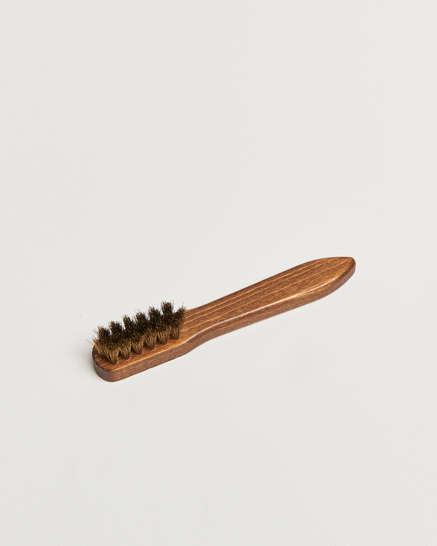 Men | Shoe Care | R.M.Williams | Suede Brass Bristle Brush Natural