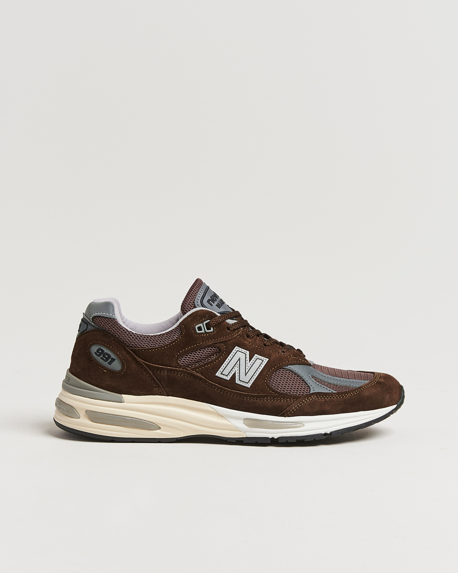 Men | Sneakers | New Balance Made In US & UK | New Balance Made In UK U991V2 Sneakers Brown