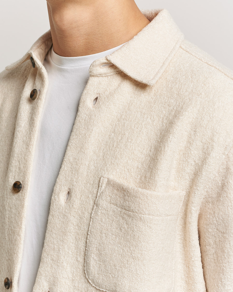Men | Shirts | LES DEUX | Kaleb Boucle Overshirt Ivory