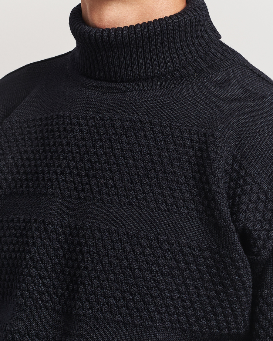 Men | Sweaters & Knitwear | S.N.S. Herning | Fisherman Wool Rollneck Sweater Navy Blue